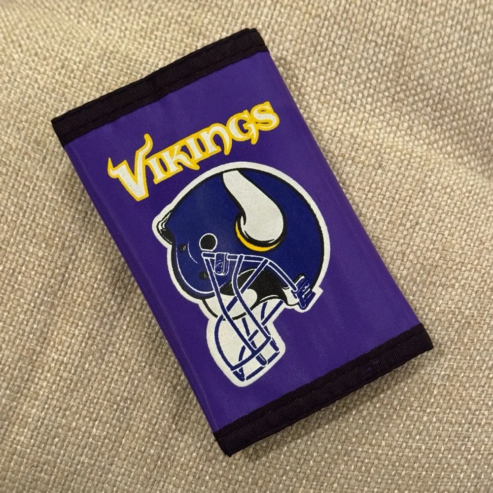 NFL Minnesota Vikings Y2K Retro Trifold Velcro Wallet